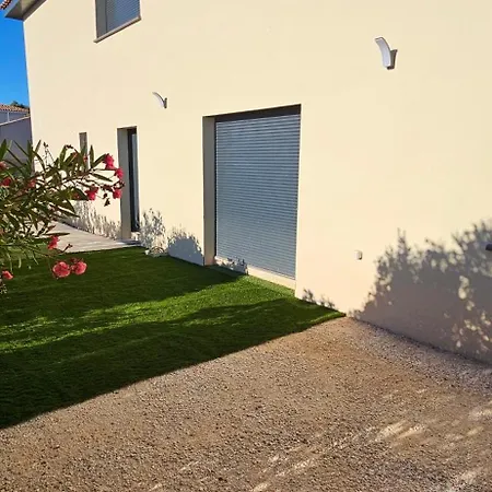 Apartment Des Moulins
